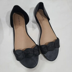 Torrid Faux Leather Woven‎ Peep Toe Slip On Sandal Flats in Black 10.5W